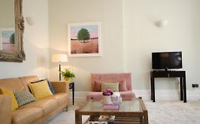 Seaview Mansion Apartment - Central Hove With Parking