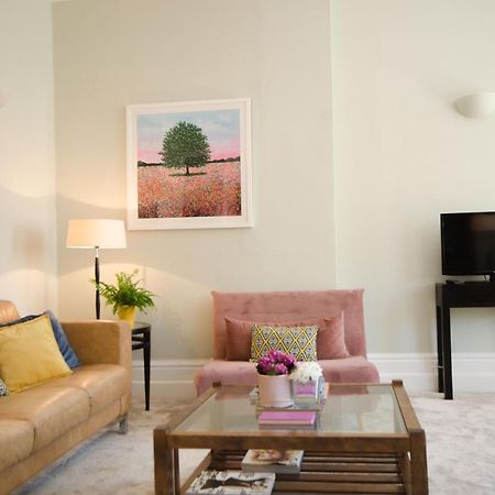 Seaview Mansion Apartment - Central Hove With Parking Extérieur photo