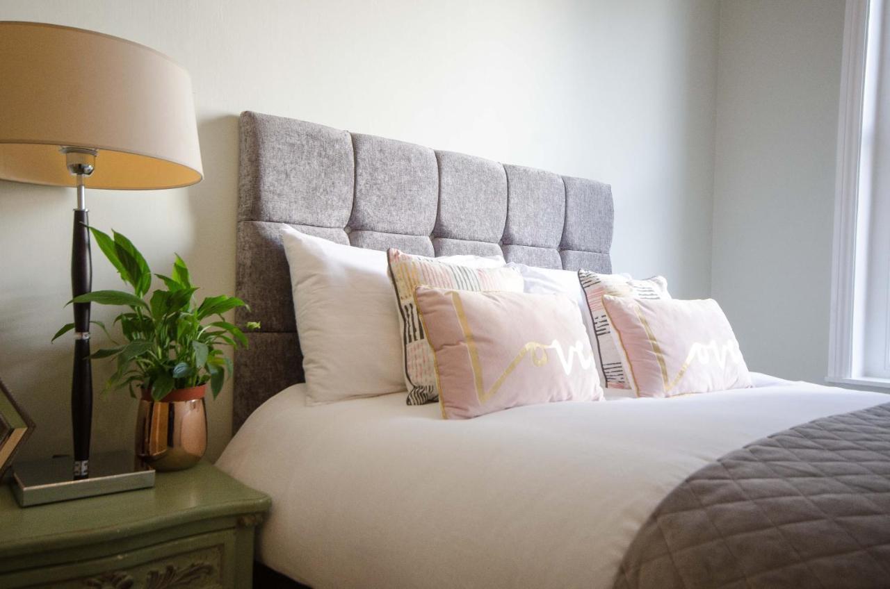 Seaview Mansion Apartment - Central Hove With Parking Extérieur photo